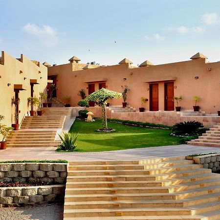 Dreamworld Resort, Hotel & Golf Course Karatschi Exterior foto