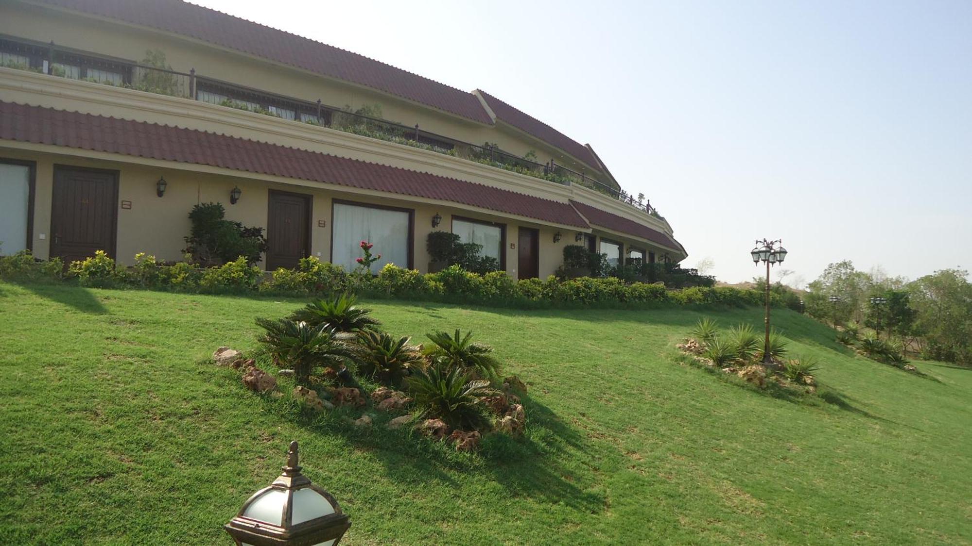 Dreamworld Resort, Hotel & Golf Course Karatschi Zimmer foto